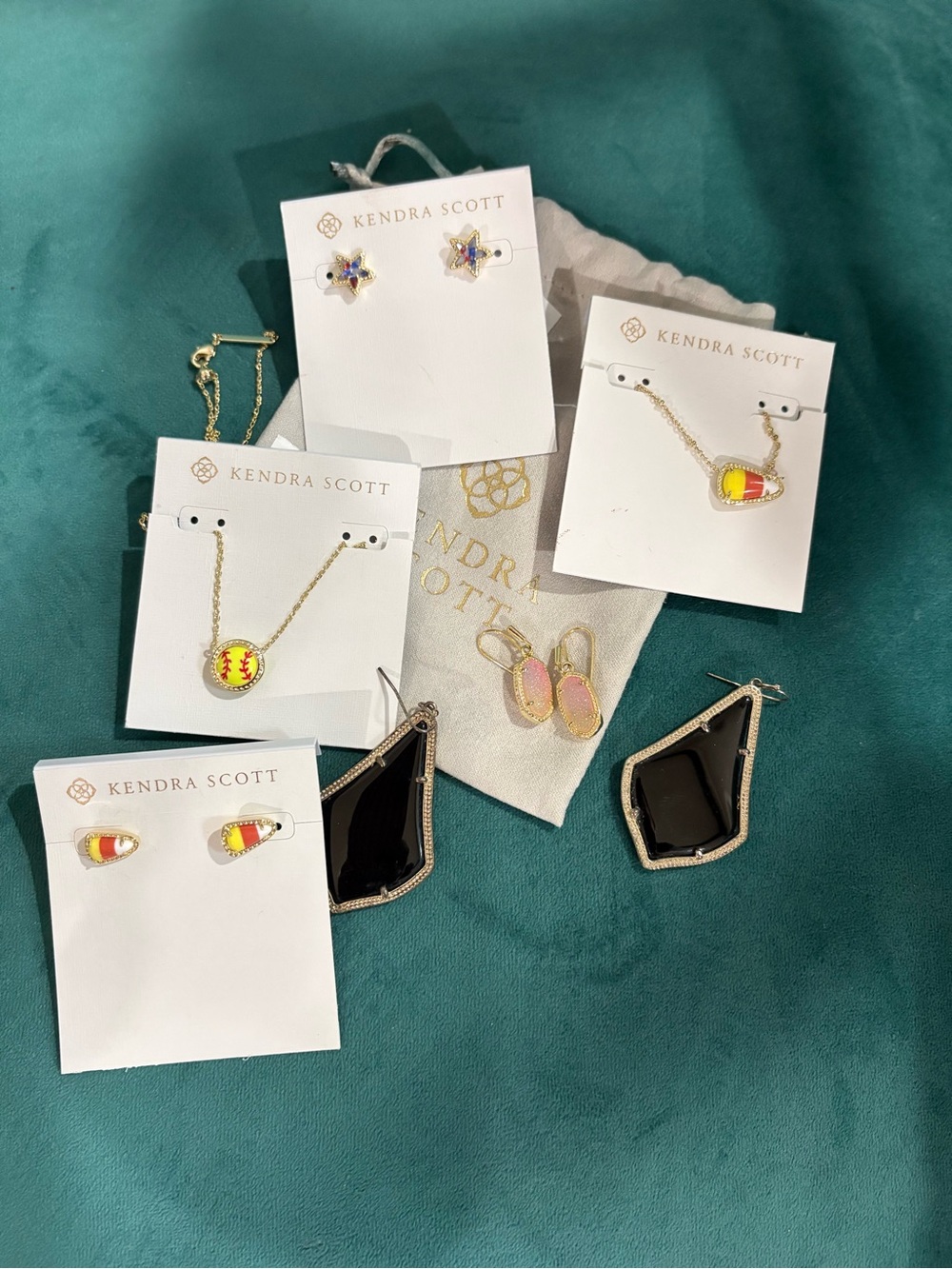 Kendra Scott bundle